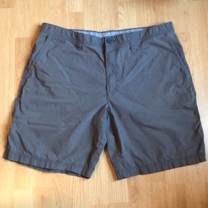 Men’s Columbia Shorts Size 40